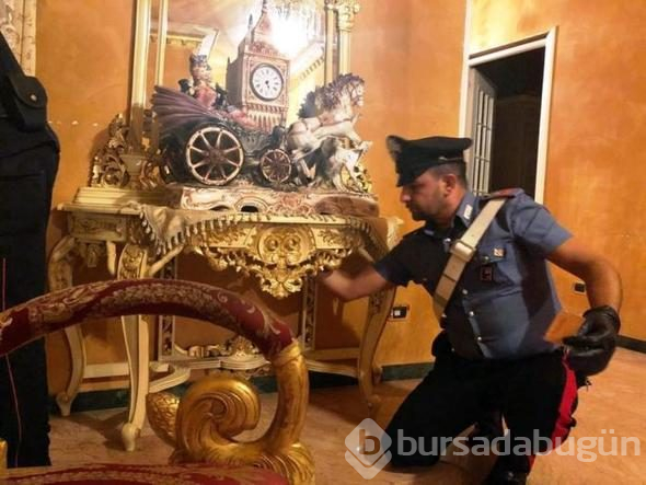 İtalyan mafyasına baskında evden çıkanlar şoke etti!
