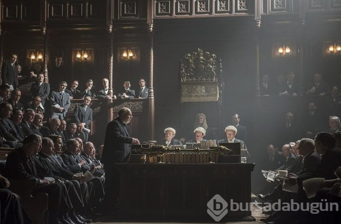 Filmlerin ve dizilerin ünlü sahnelerinin gerçek görüntüleri (Kamera arkası)