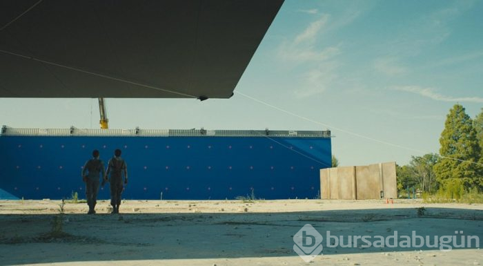 Filmlerin ve dizilerin ünlü sahnelerinin gerçek görüntüleri (Kamera arkası)