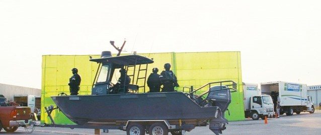 Filmlerin ve dizilerin ünlü sahnelerinin gerçek görüntüleri (Kamera arkası)