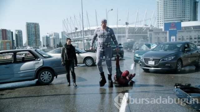 Filmlerin ve dizilerin ünlü sahnelerinin gerçek görüntüleri (Kamera arkası)