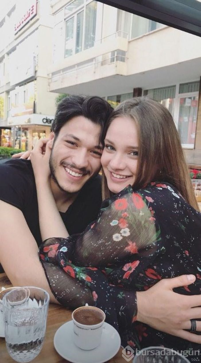 Burak Deniz ile Nesrin Cevadzade birlikte mi? (Set aşkları)