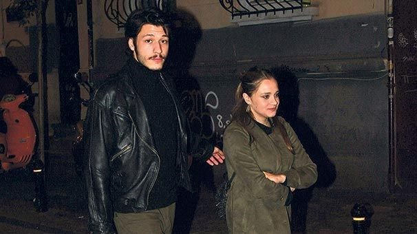 Burak Deniz ile Nesrin Cevadzade birlikte mi? (Set aşkları)
