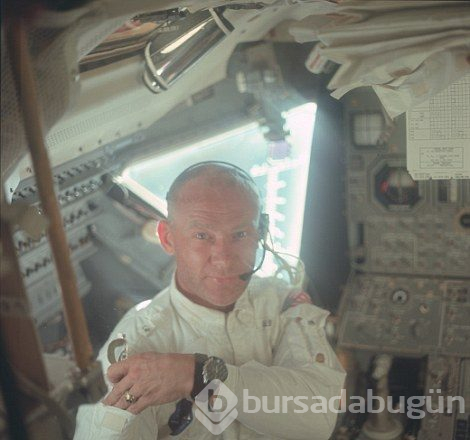 "İnsanlık için büyük bir adım" 49 yıl önce atıldı (20 Temmuz 1969 Neil Armstrong'un Ay'a ayak basması)