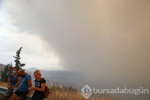 Yunanistan'da feci görüntüler!
