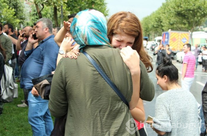 Sütlüce'de heyelan; bina çöktü