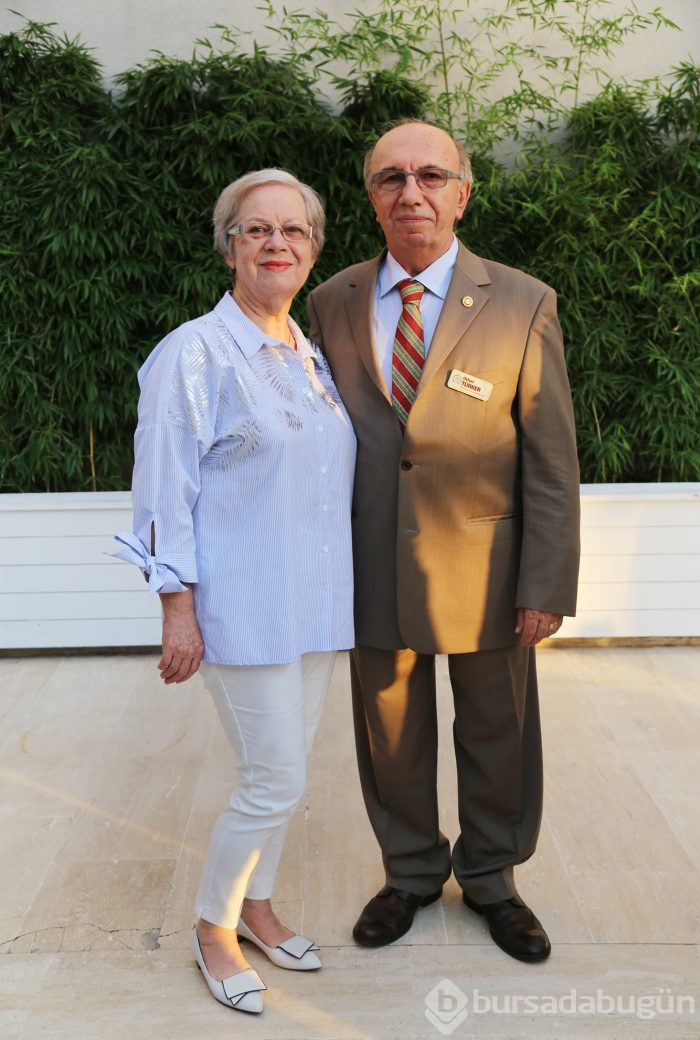 Yıldırım Bayezid Rotary ve Rotaract kulüplerinde devir teslim yapıldı
