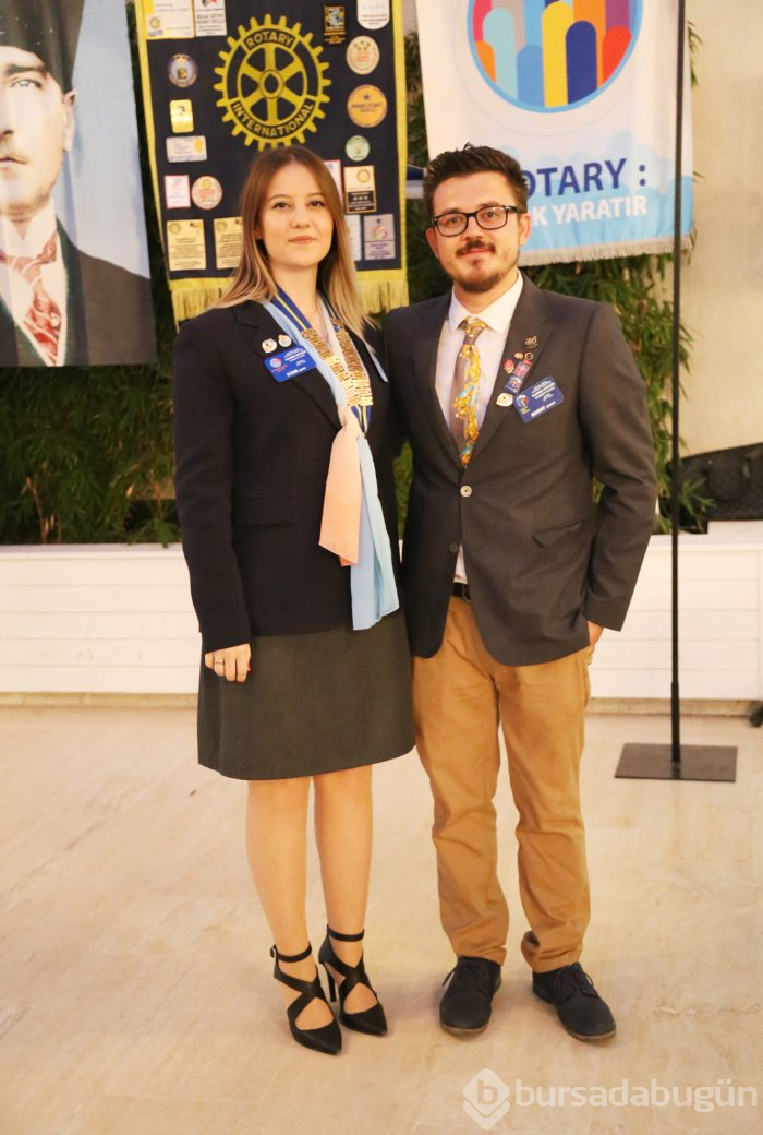 Yıldırım Bayezid Rotary ve Rotaract kulüplerinde devir teslim yapıldı
