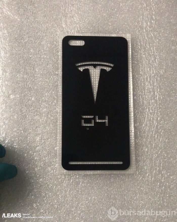 Elon Musk Apple'a rakip oluyor (Tesla'nın akıllı telefonu sızdırıldı!)