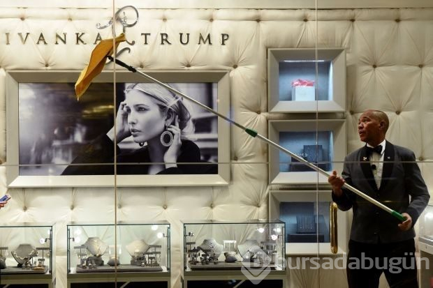 Ivanka Trump moda tasarım şirketini kapatıyor