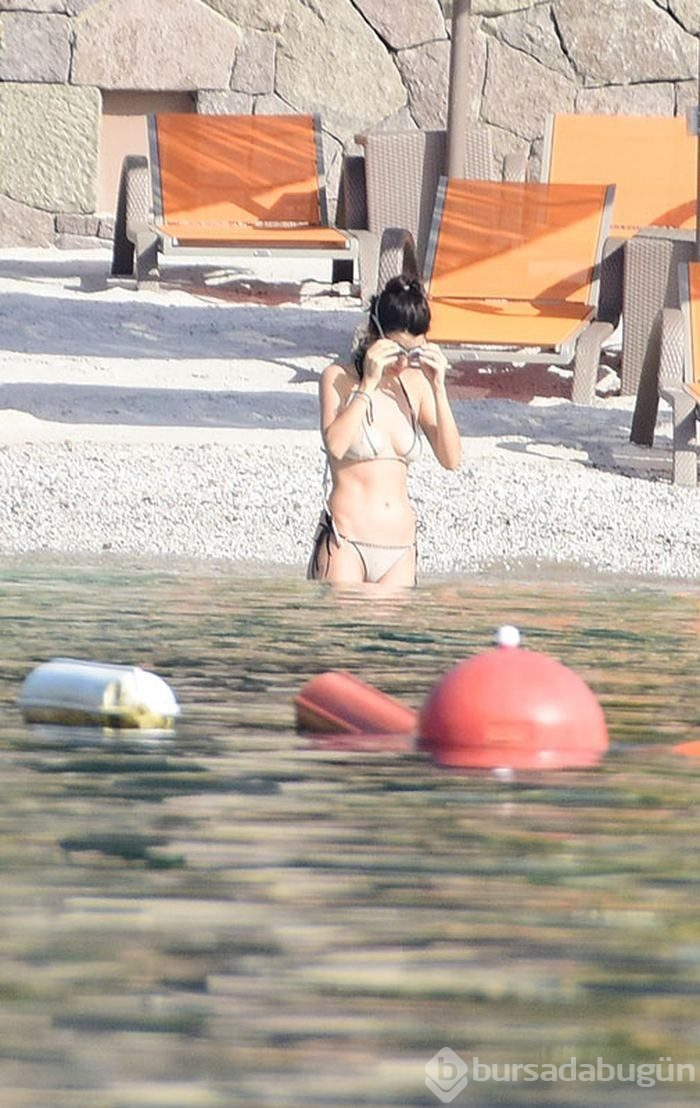 Beren Saat plajı temizledi