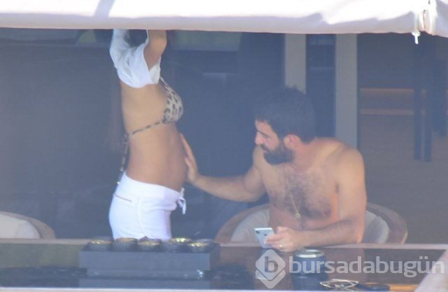 Arda Turan ile Aslıhan Doğan'ın bebeği göründü