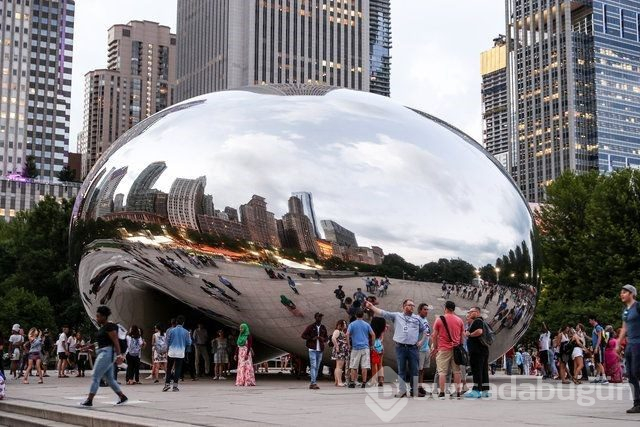 Chicago'nun "Bulut Kapısı"na turist ilgisi