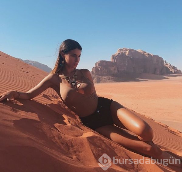 Cesur güzel Silvia Caruso