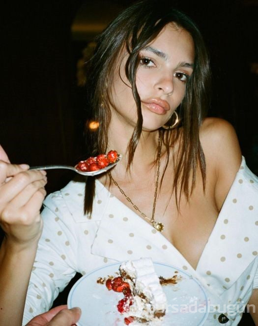Emily Ratajkowski'nin beslenme ve spor sırları