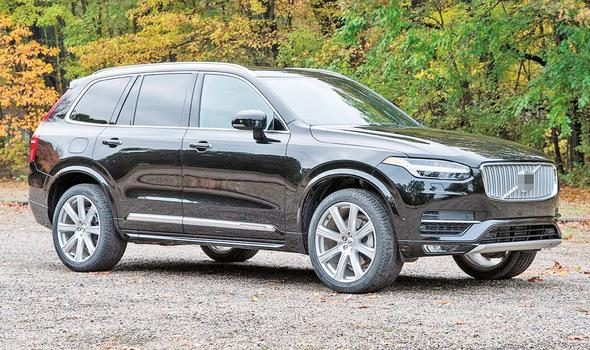 Kıvanç kesenin ağzını açtı! Yeni otomobiline servet ödedi

