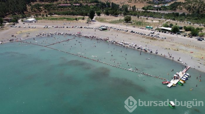 Elazığ'daki Hazar Gölü Doğu'daki tatilcilerin gözdesi