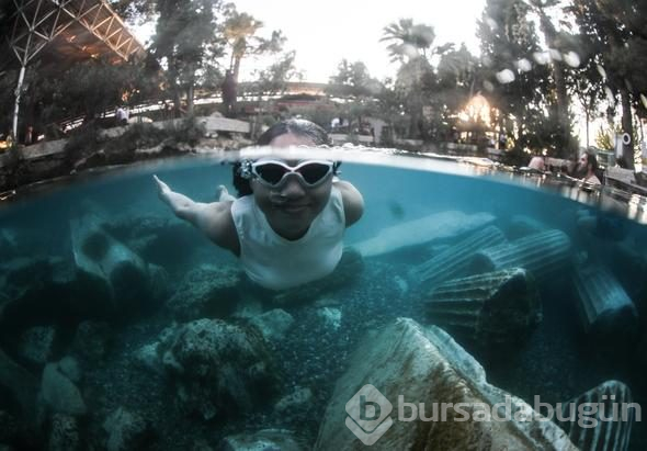 Pamukkale'deki "cehennem kapısı" ziyarete açılıyor
