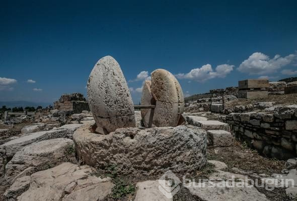Pamukkale'deki "cehennem kapısı" ziyarete açılıyor
