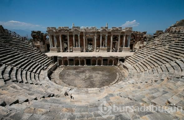 Pamukkale'deki "cehennem kapısı" ziyarete açılıyor
