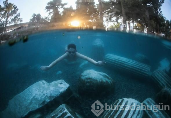 Pamukkale'deki "cehennem kapısı" ziyarete açılıyor
