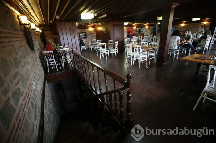 Bursa'da bahçesindeki sümbüllerin adını taşıyan asırlık konak	