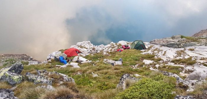 Bursa'da kışın üstünde yürüdükleri göllerde yazın yüzüyorlar (Uludağ göller bölgesi)