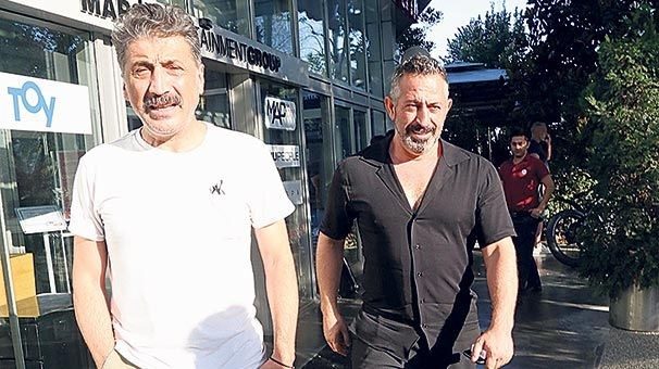 Cem Yılmaz'ın Karakomik Filmler'inde kimler rol alacak?