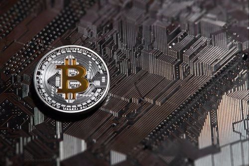 Kim Kardashian Bitcoin işine girdi!