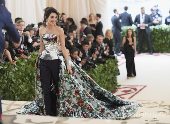 Tatler dergisi 2018'in en iyi giyinenler listesini açıkladı