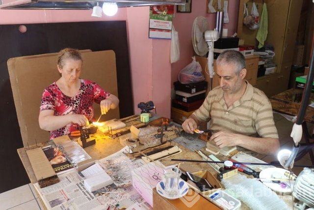 Çin'den 13 kuruşa alıyor, işleyip 5 liraya satıyorlar!