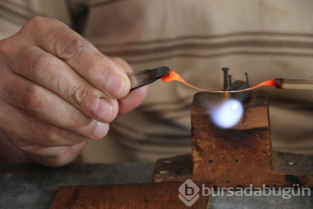 Çin'den 13 kuruşa alıyor, işleyip 5 liraya satıyorlar!