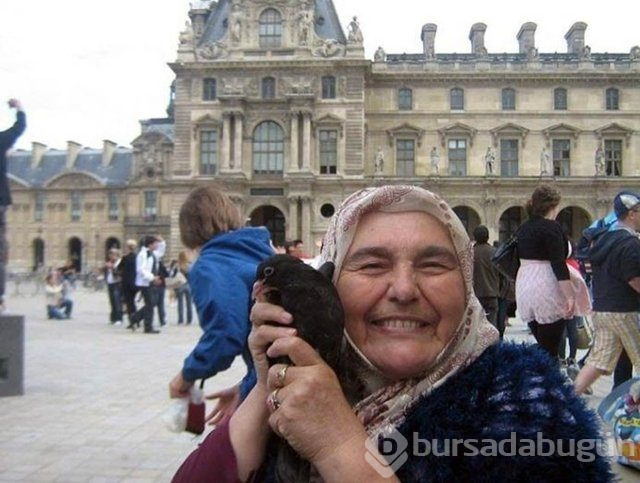 "Hür kız" Ayşe Teyze 60'ında fenomen oldu