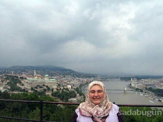"Hür kız" Ayşe Teyze 60'ında fenomen oldu