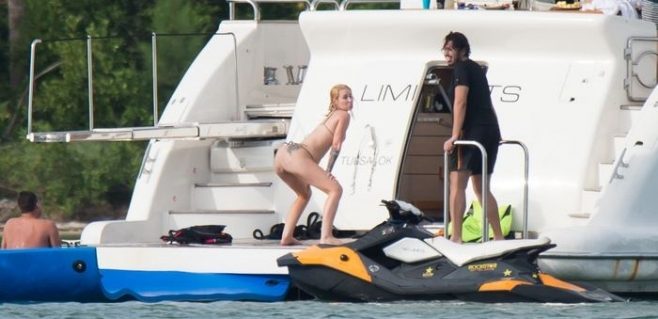Iggy'den yatta twerk!