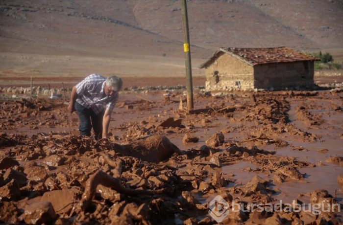 Elmalı ilçesi çamura battı!