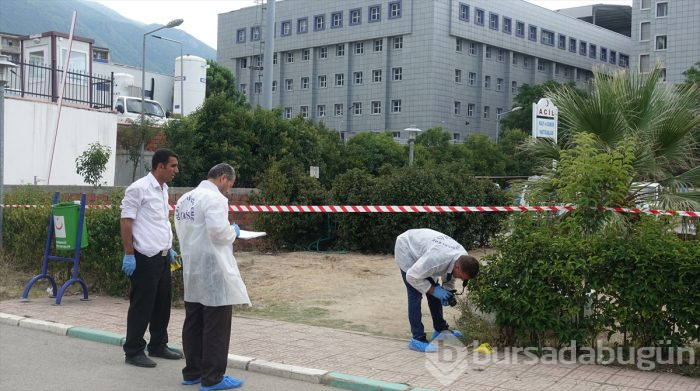 Bursa'da hastane bahçesinde silahlı kavga: 1 yaralı	