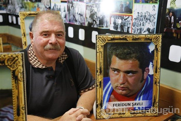 'Hababam Sınıfı' oyuncuları 43 yıl sonra bir araya geldi