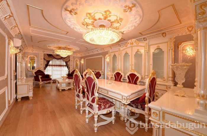 Malatya'da altın kaplamalı apartman