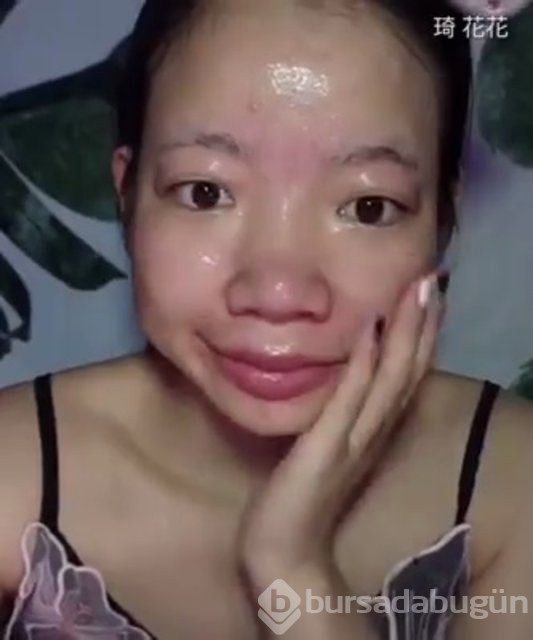 Çinli YouTuber Qi Huahua'nın makyajla inanılmaz değişimi!