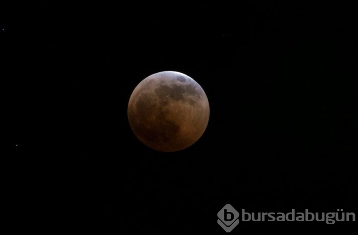 Yüzyılın en uzun Kanlı Ay Tutulması'nı uzaydan fotoğrafladı