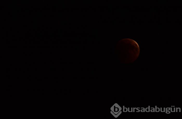 Yüzyılın en uzun Kanlı Ay Tutulması'nı uzaydan fotoğrafladı
