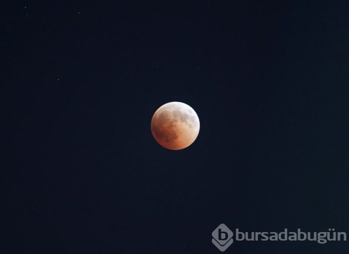 Yüzyılın en uzun Kanlı Ay Tutulması'nı uzaydan fotoğrafladı
