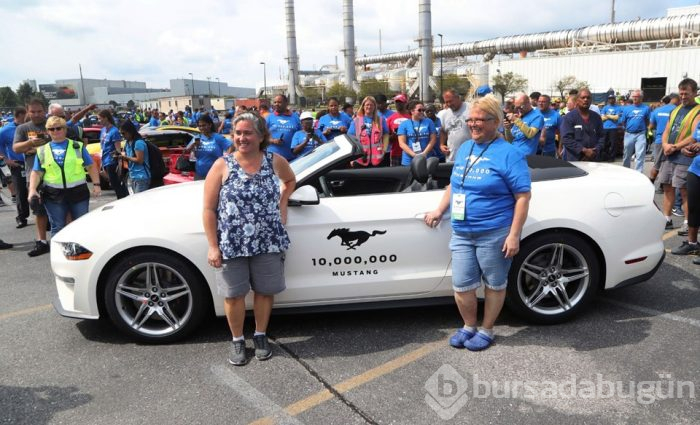 10 milyonuncu Ford Mustang banttan indi