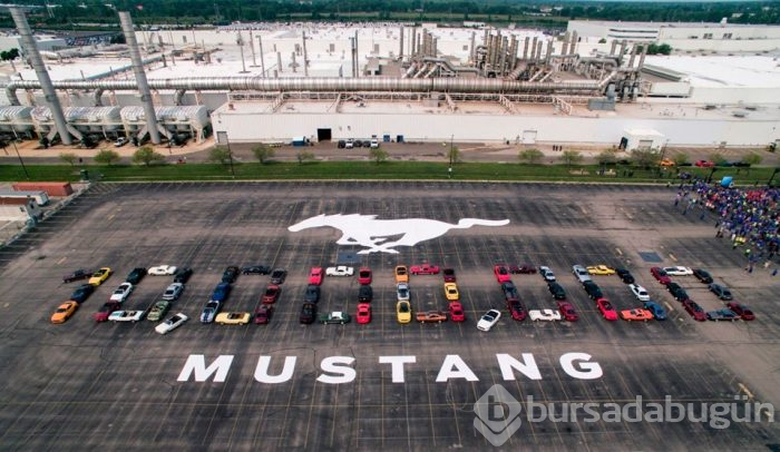 10 milyonuncu Ford Mustang banttan indi