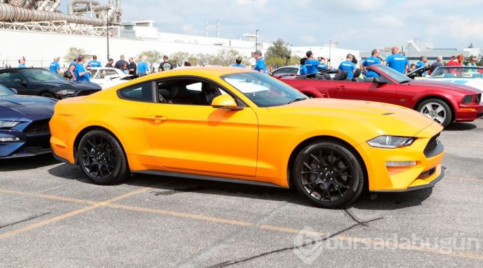 10 milyonuncu Ford Mustang banttan indi