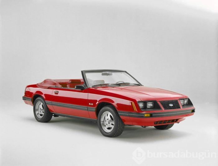 10 milyonuncu Ford Mustang banttan indi
