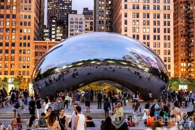 Chicago'nun "Bulut Kapısı"na turist ilgisi