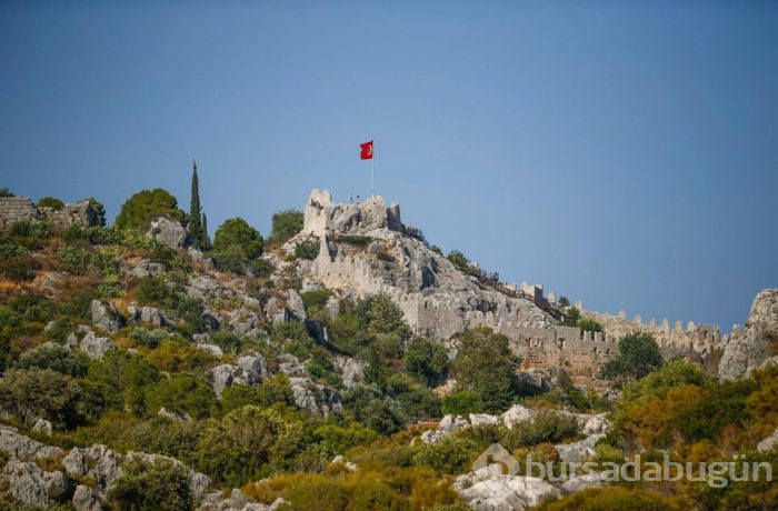 Antalya'da mavi ile yeşilin koynunda saklanan tarih: Kekova