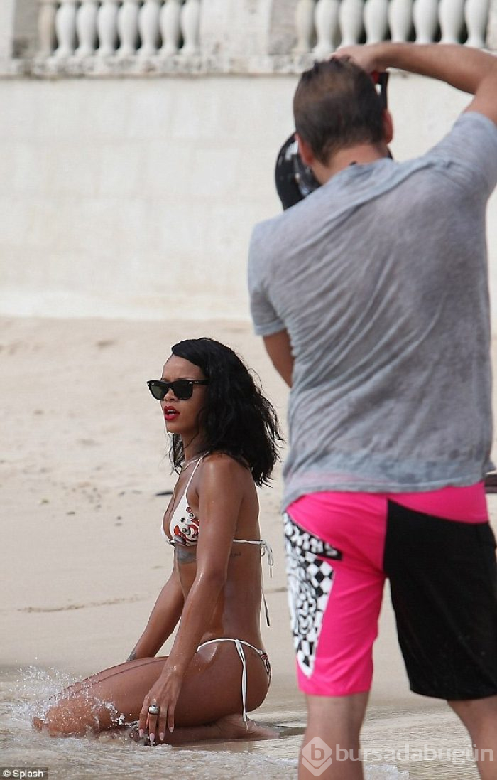 Rihanna'dan olay paylaşımlar